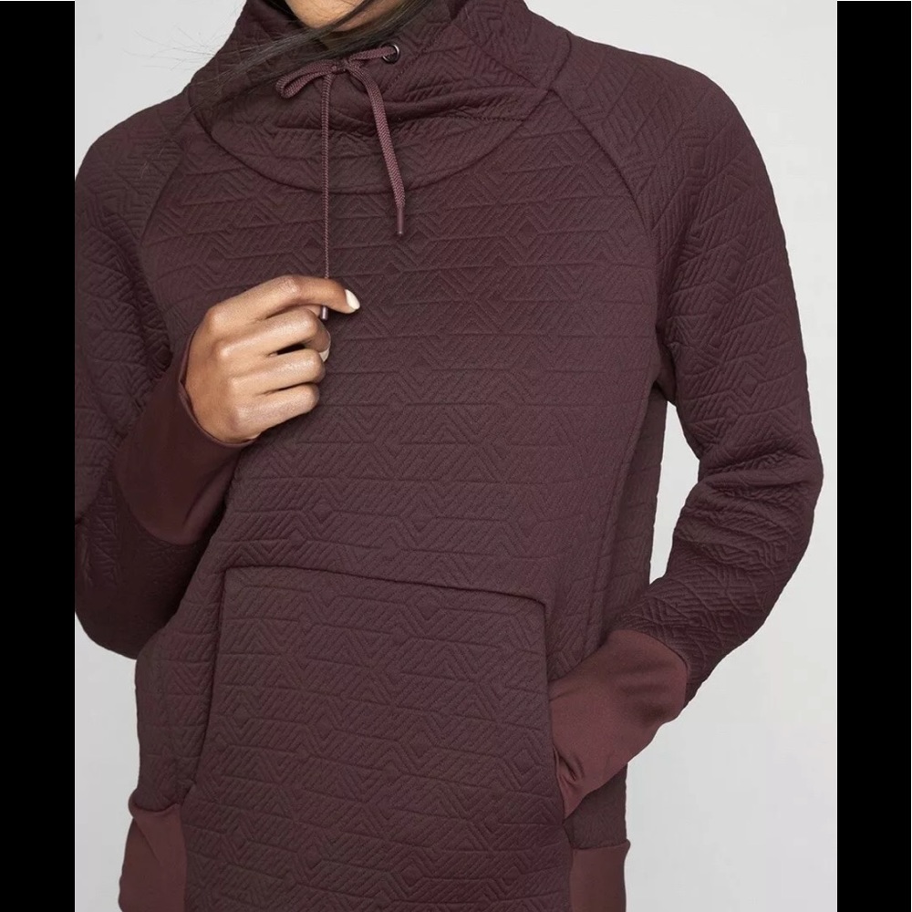 Athleta Elevated Burgundy Pullover Jacket sz xl